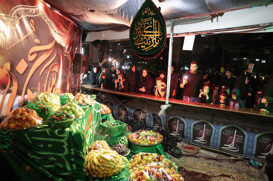  آیین سنتی شب هشت محرم در شهرک عرب ها