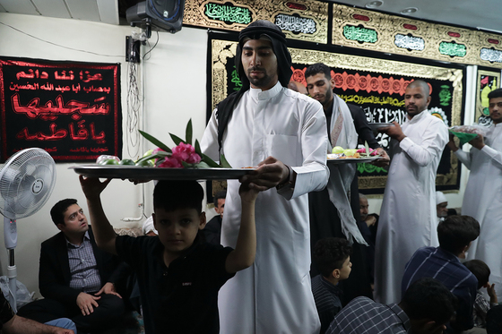  آیین سنتی شب هشت محرم در شهرک عرب ها