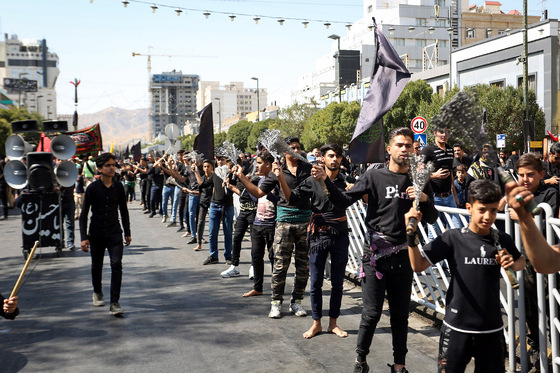 عزاداری روز تاسوعا در مشهد مقدس