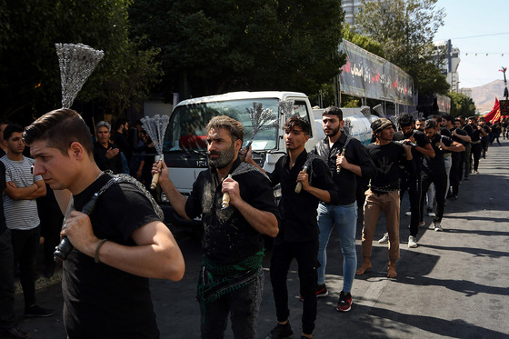 عزاداری روز تاسوعا در مشهد مقدس