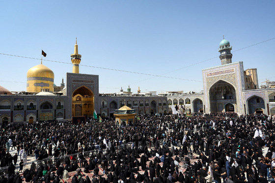 عزاداری روز تاسوعا در مشهد مقدس