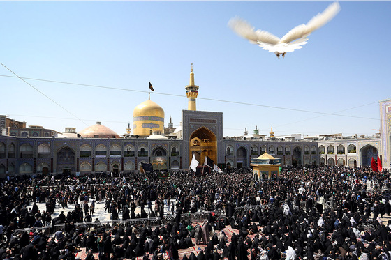 عزاداری روز تاسوعا در مشهد مقدس