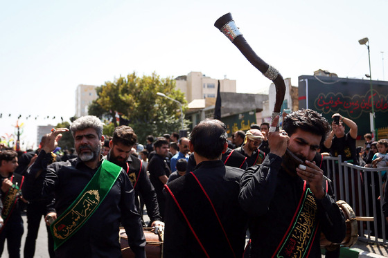 عزاداری روز تاسوعا در مشهد مقدس