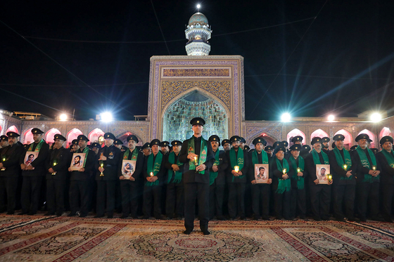 مراسم خطبه خوانی شب عاشورا در حرم مطهر رضوی