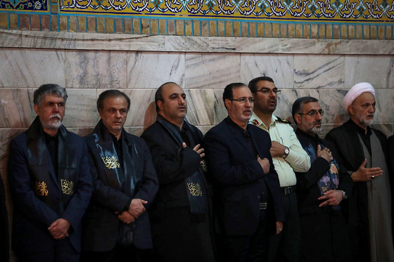 مراسم خطبه خوانی شب عاشورا در حرم مطهر رضوی