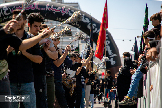 عزاداری روز عاشورا در مشهد