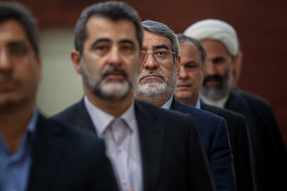 نشست ستاد اقتصاد مقاومتی خراسان رضوی با حضور وزیر کشور