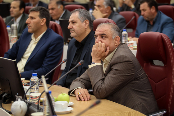 نشست ستاد اقتصاد مقاومتی خراسان رضوی با حضور وزیر کشور