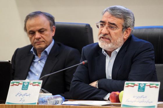 نشست ستاد اقتصاد مقاومتی خراسان رضوی با حضور وزیر کشور
