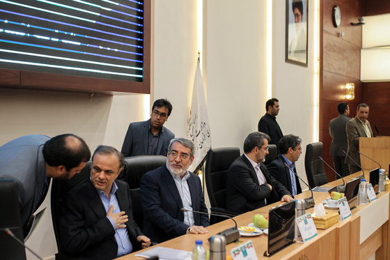 نشست ستاد اقتصاد مقاومتی خراسان رضوی با حضور وزیر کشور