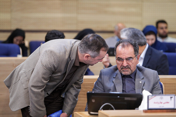 مجتبی بهاروند در هفتاد و دومین جلسه علنی شورای اسلامی شهر مشهد.