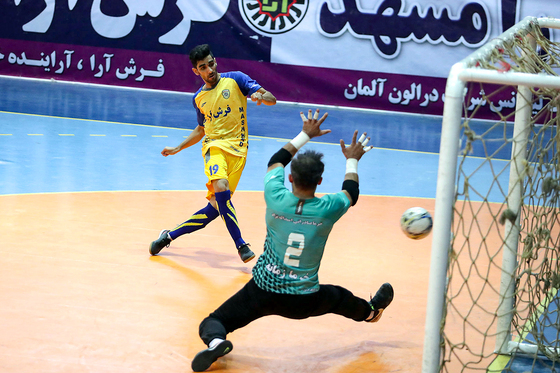 لیگ برتر فوتسال/مسابقه فرش آرا مشهد و اهورا بهبهان‎