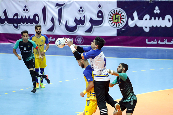 لیگ برتر فوتسال/مسابقه فرش آرا مشهد و اهورا بهبهان‎