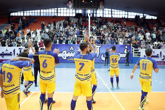 لیگ برتر فوتسال/مسابقه فرش آرا مشهد و اهورا بهبهان‎