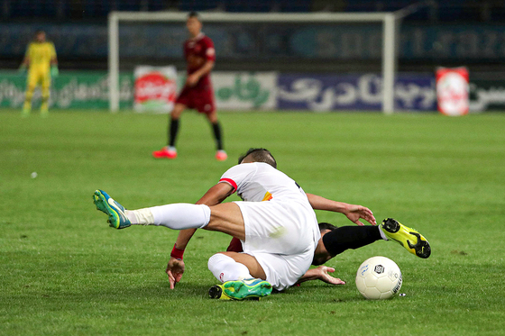 لیگ برتر فوتبال/مسابقه شهرخودرو مشهد و فولاد خوزستان