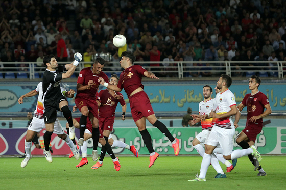 لیگ برتر فوتبال/مسابقه شهرخودرو مشهد و فولاد خوزستان