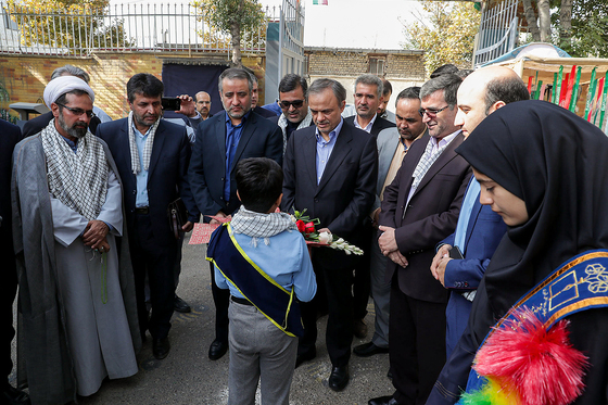 مراسم آغاز سال تحصیلی با حضور استاندار