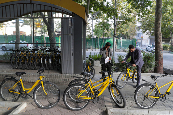 همایش بزرگ دوچرخه سواری به مناسبت «روز جهانی بدون خودرو»