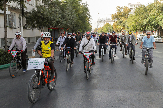 همایش بزرگ دوچرخه سواری به مناسبت «روز جهانی بدون خودرو»