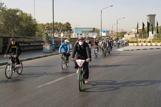 همایش بزرگ دوچرخه سواری به مناسبت «روز جهانی بدون خودرو»