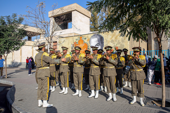 همایش بزرگ «پیاده‌روی خانوادگی» در مشهد
