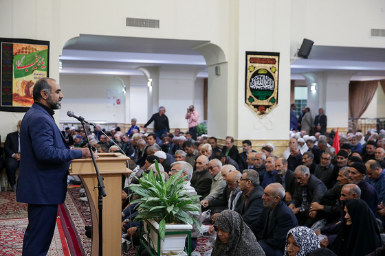 نهمین همایش ملی تجلیل از سالمندان زیرپوشش کمیته امداد