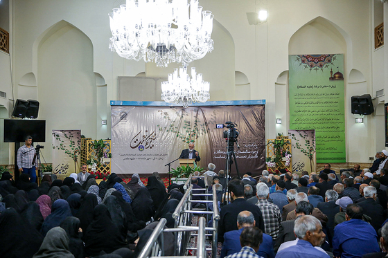 نهمین همایش ملی تجلیل از سالمندان زیرپوشش کمیته امداد