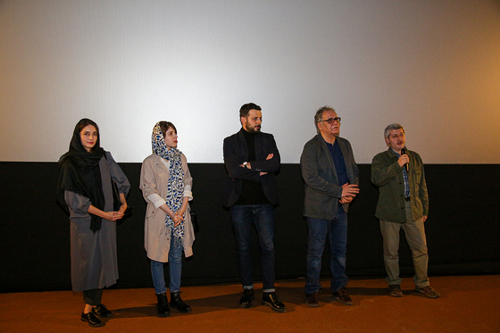  اکران مردمی فیلم سینمایی «سال دوم دانشکده من» در سینما‌های مشهد
