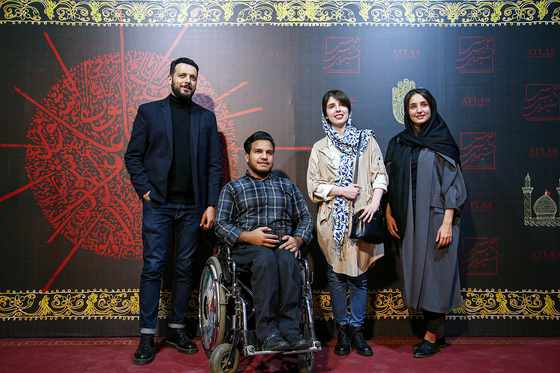  اکران مردمی فیلم سینمایی «سال دوم دانشکده من» در سینما‌های مشهد