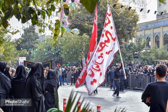 خیابان های منتهی به حرم مطهر رضوی در روز شهادت امام رضا (ع)