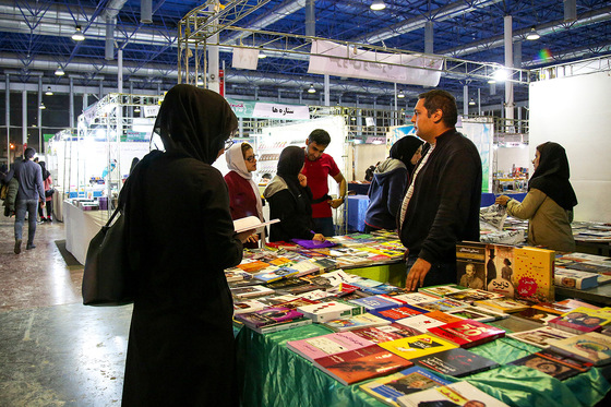 افتتاح بیست و یکمین نمایشگاه بین المللی کتاب مشهد