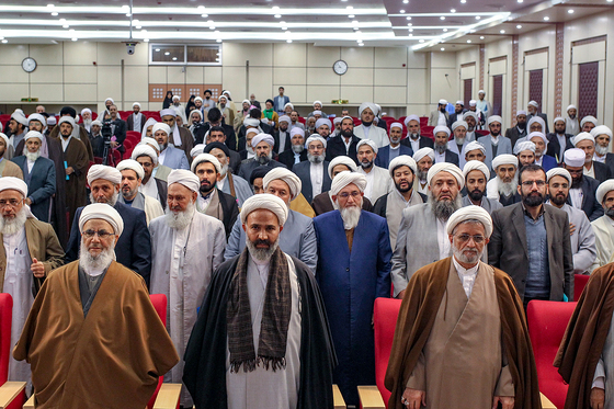  مراسم بزرگداشت هفته وحدت با حضور علمای سنی و شیعه