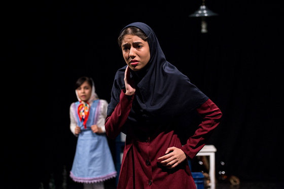 نمایش «از خودت نترس»