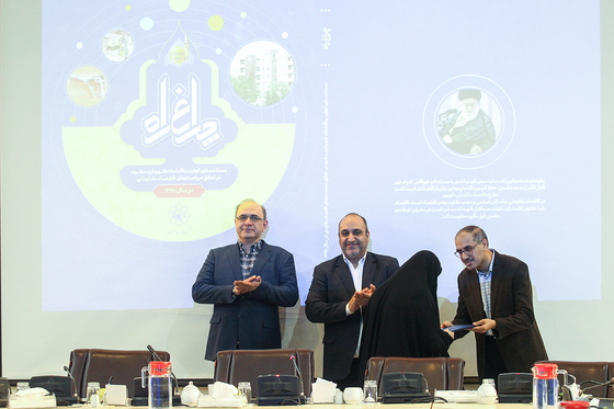 تقدیر از دست اندرکاران تدوین کتاب 