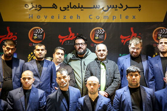 اکران فیلم سینمایی «مطرب» با حضور پرویز پرستویی و محسن کیایی