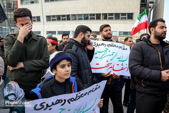 راهپیمایی مردم مشهد در محکومیت ترور سردار شهید حاج قاسم سلیمانی