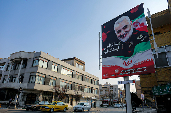 فضاسازی شهرداری مشهد همزمان با شهادت «سپهبد حاج قاسم سلیمانی»