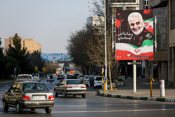 فضاسازی شهرداری مشهد همزمان با شهادت «سپهبد حاج قاسم سلیمانی»