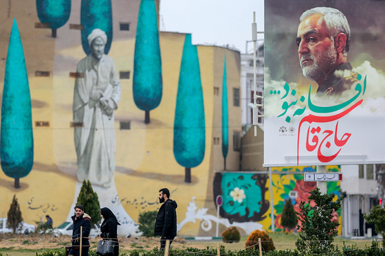فضاسازی شهرداری مشهد همزمان با شهادت «سپهبد حاج قاسم سلیمانی»
