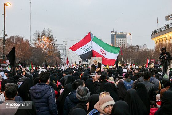 استقبال میلیونی مردم مشهد از پیکر «شهید سپهبد قاسم سلیمانی» و یاران شهیدش