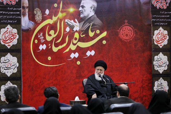 دیدار اهالی رسانه با آیت الله علم الهدی
