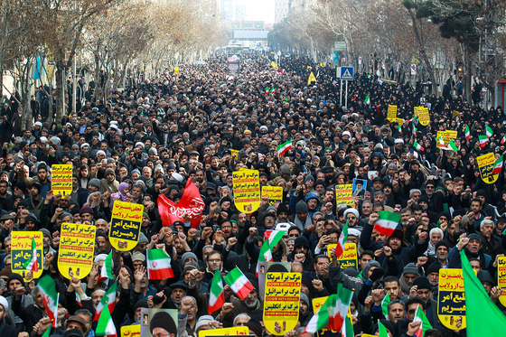 راهپیمایی حمایت از اقتدار و صلابت جمهوری اسلامی ایران