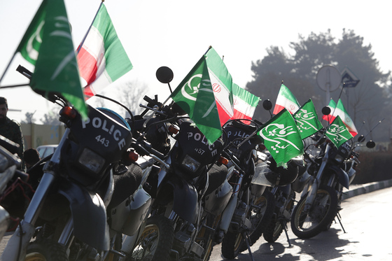  جشن آغاز دهه مبارک فجر انقلاب اسلامی در مشهد