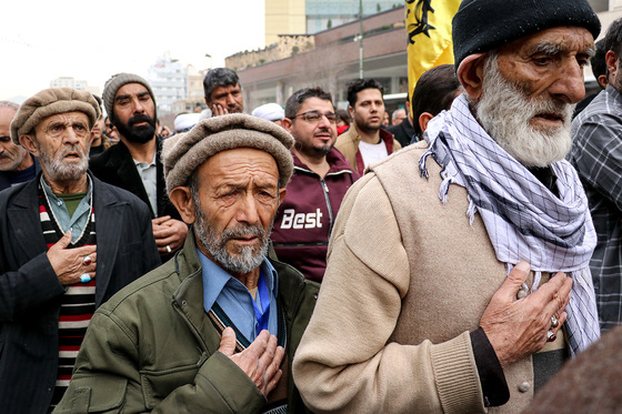 مراسم تشییع پیکر مطهر دو شهید مدافع حرم در مشهد