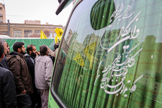 مراسم تشییع پیکر مطهر دو شهید مدافع حرم در مشهد