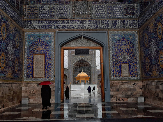 خوش است خلوت اگر یار، یار من باشد