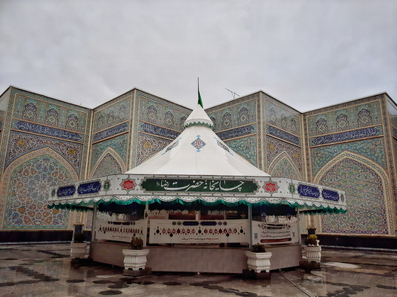 خوش است خلوت اگر یار، یار من باشد