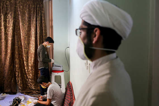 کارگاه مردمی تولید ماسک در شهرک طرق