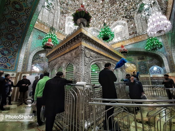تصاویر منتخب فوتوشهر در سال 98/محدودیت های بهداشتی در حرم مطهر رضوی برای جلوگیری از شیوع ویروس کرونا 14-12-98