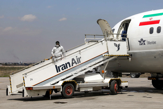 عملیات ضدعفونی و گندزدایی فرودگاه شهید هاشمی نژاد 